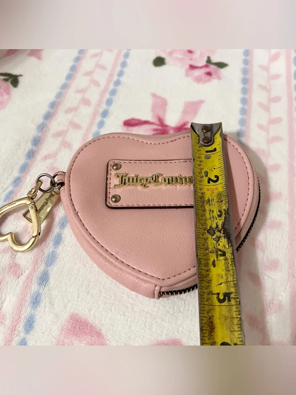 Juicy Couture heart pink wallet